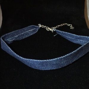 Denim chocker